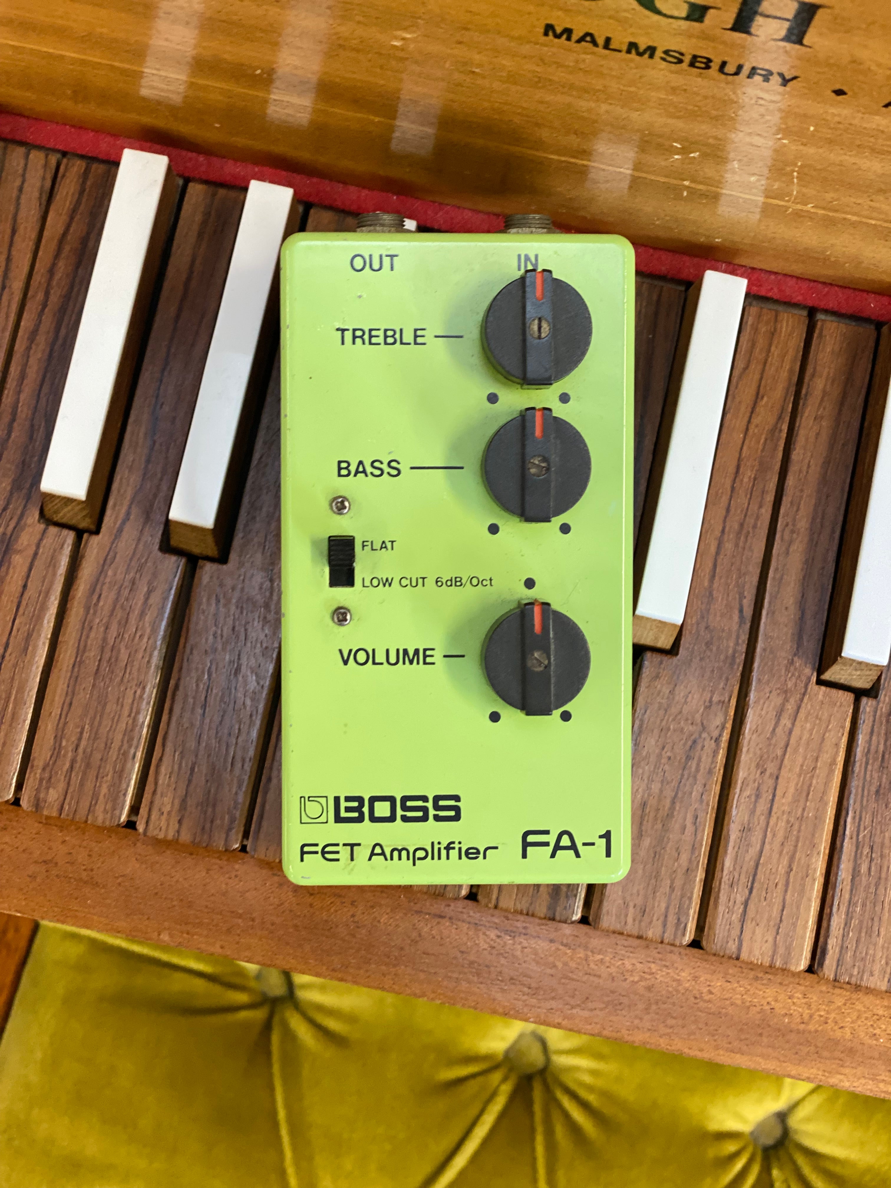 Boss FA-1 FET Amp demo! - YouTube BOSS FET Amplifier FA-1