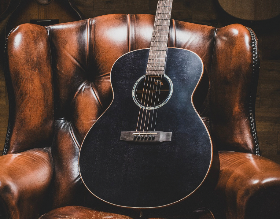 Auden Acoustic Guitars