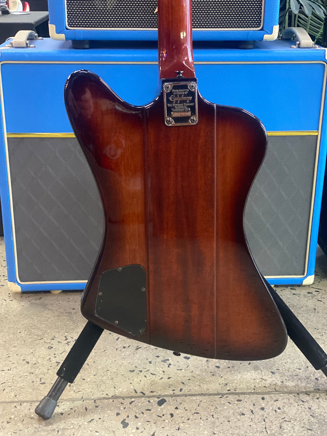 Epiphone MIK 2005 Thunderbird Bass Sunburst W/bag ***Pre Loved***