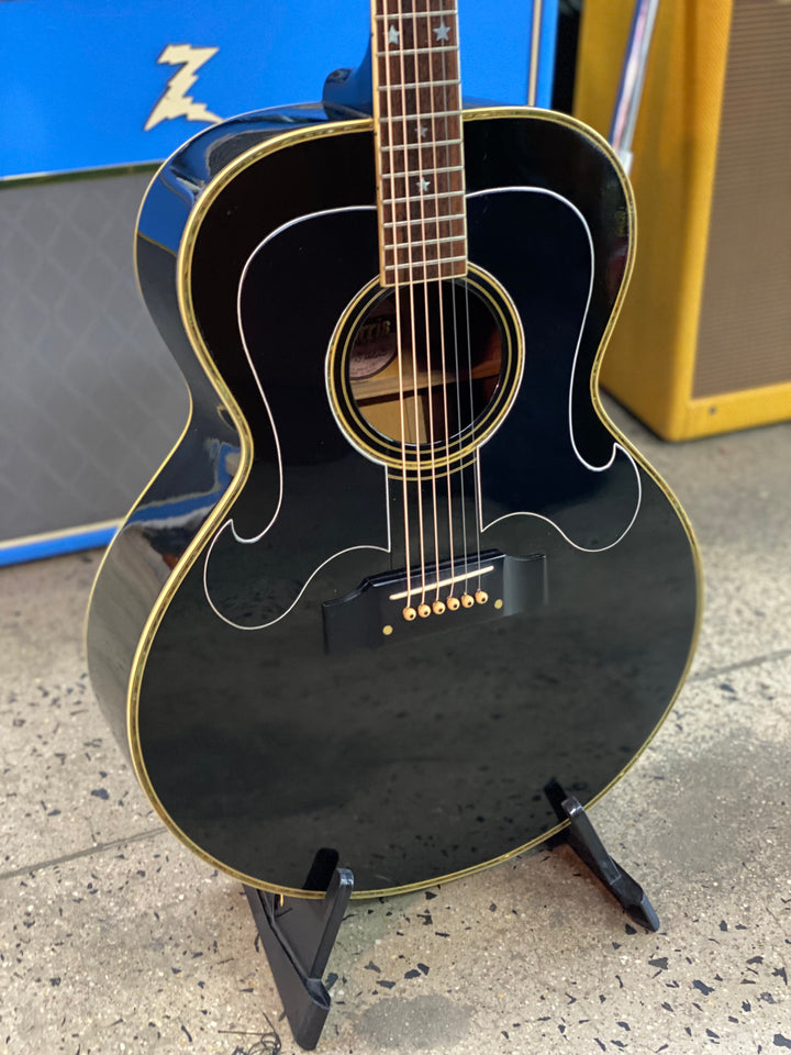 Morris MIJ MJ-405 1981 Jumbo Acoustic Black W/bag ***pre loved***