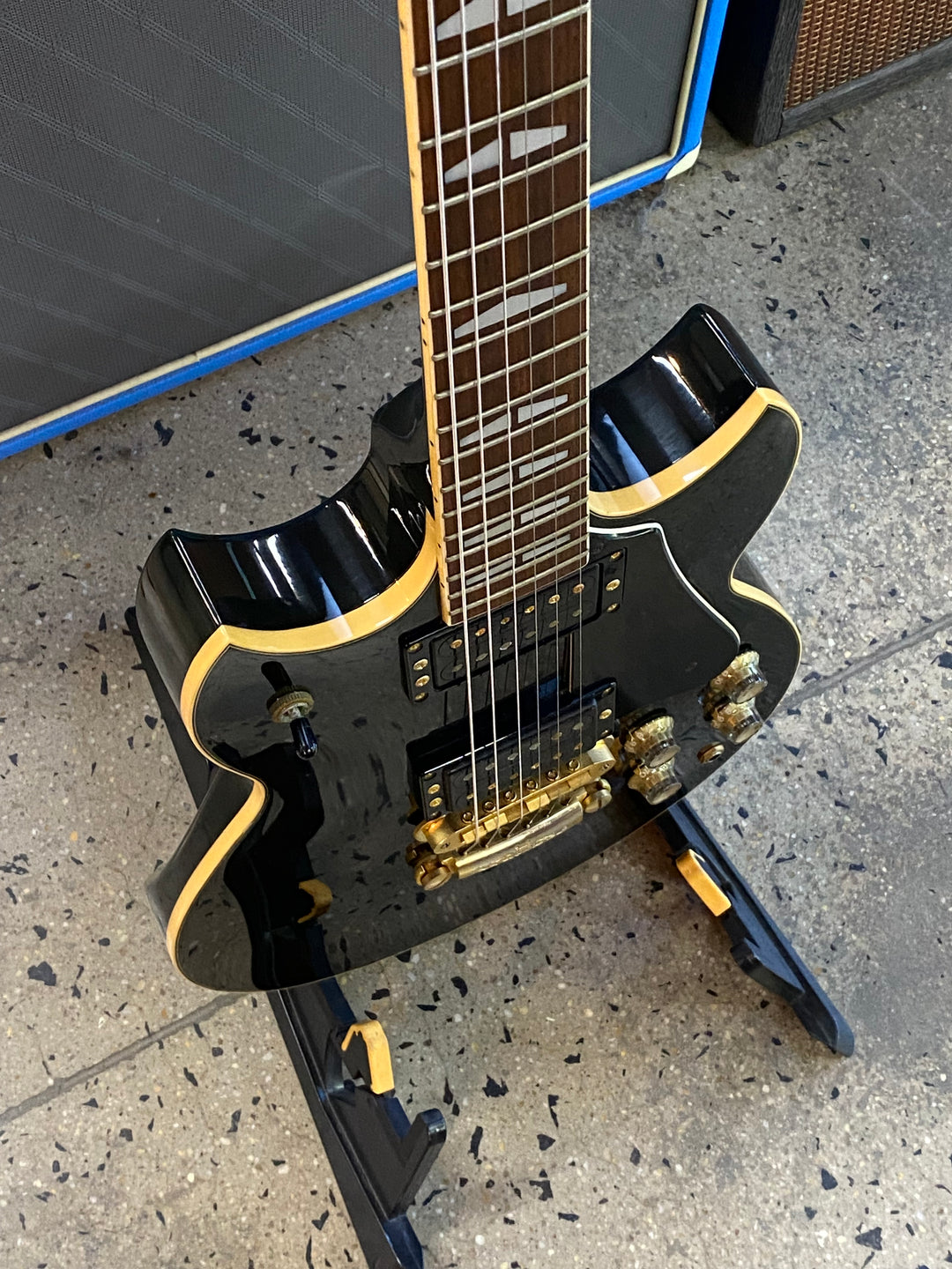 Yamaha 1978 SG-500 Electric Guitar | Black ***pre loved***