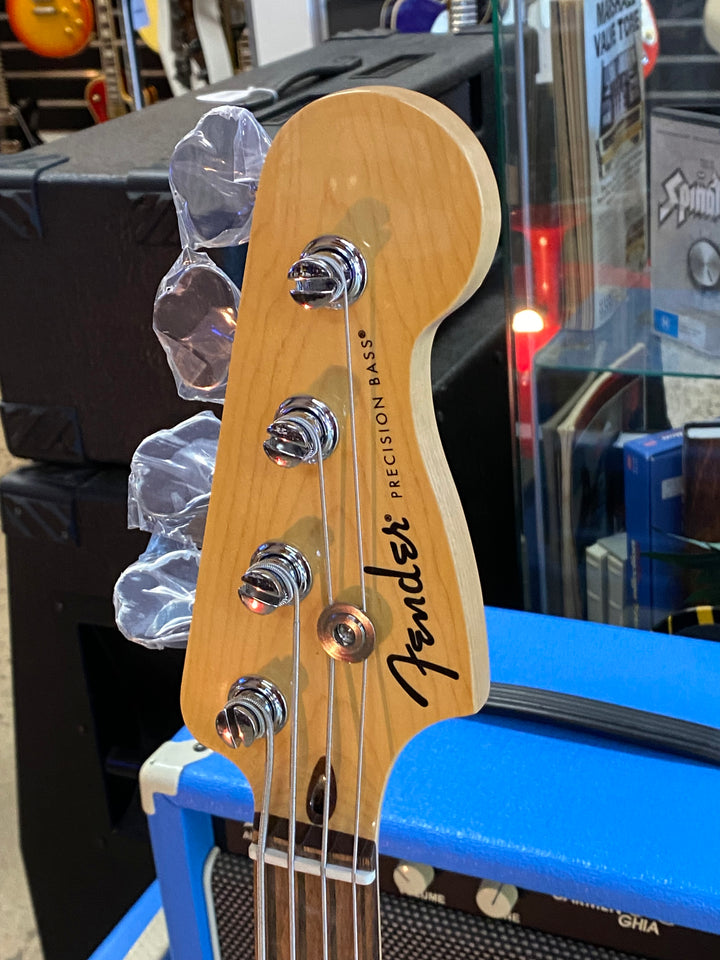 Fender Standard Precision Bass | Black