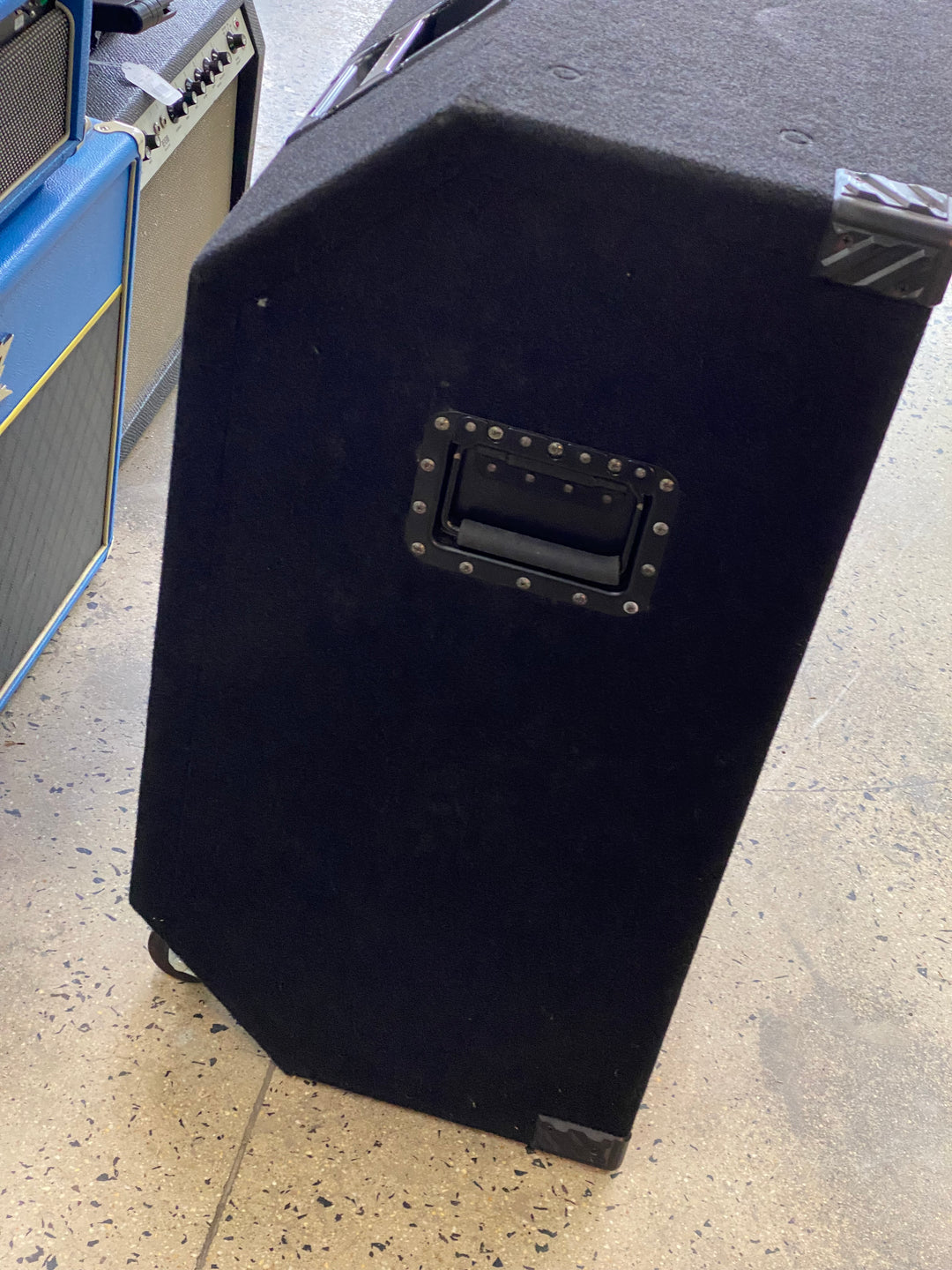 SWR Goliath SR 6x10 Bass Cabinet ***pre loved***
