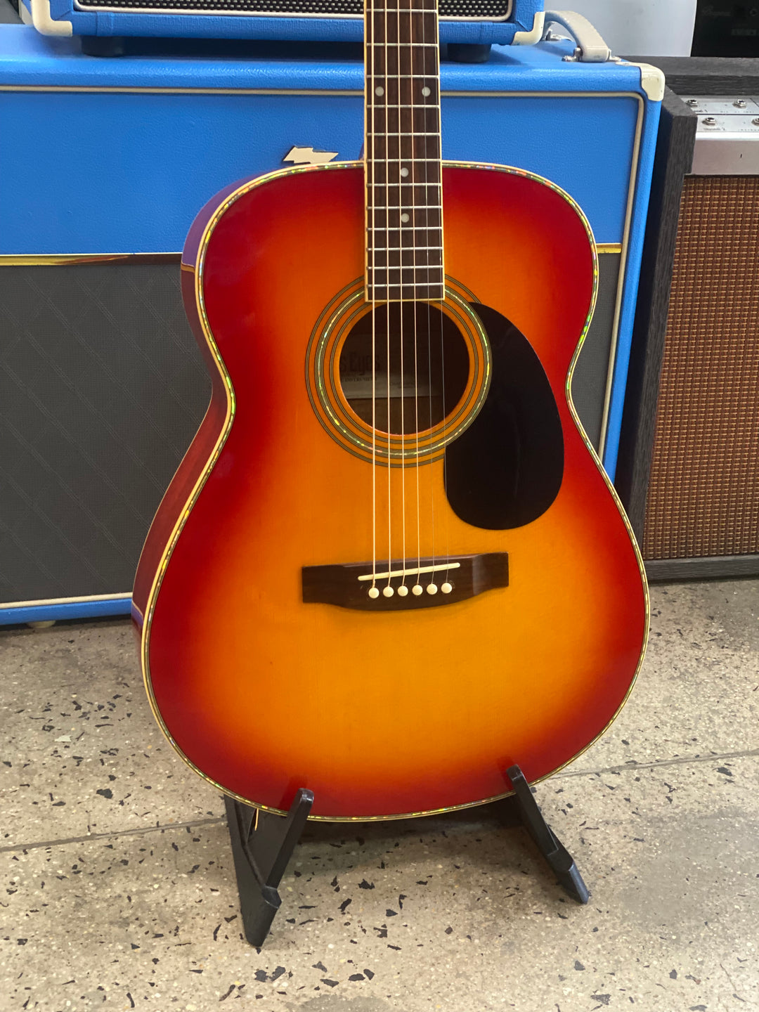 Tokai Cats Eyes CE350T-CS w/bag | Sunburst ***pre loved***