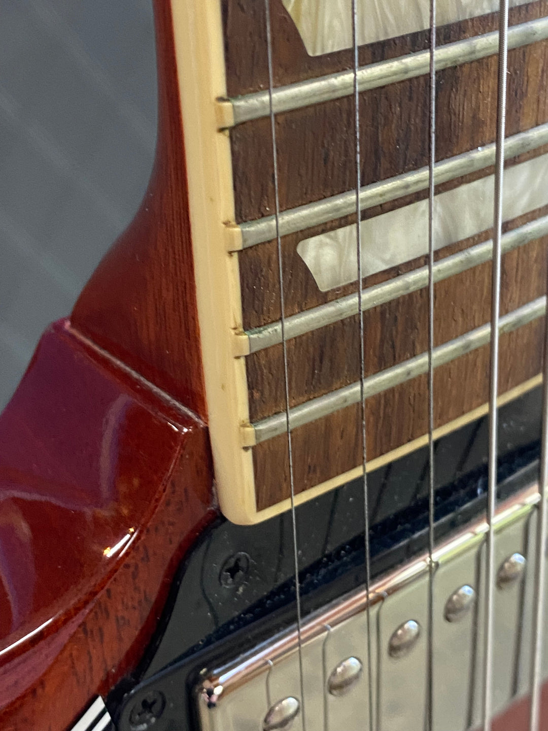 Gibson SG 2020 Standard '61 Left-Handed Vintage Cherry W/case ***Pre Loved***