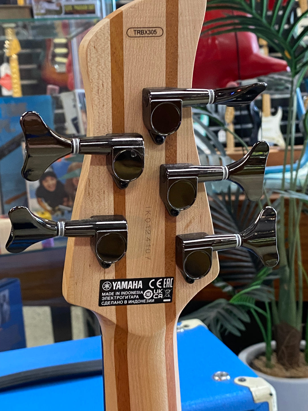 Yamaha TRBX305 5-String Bass Guitar Black ***Pre Loved***