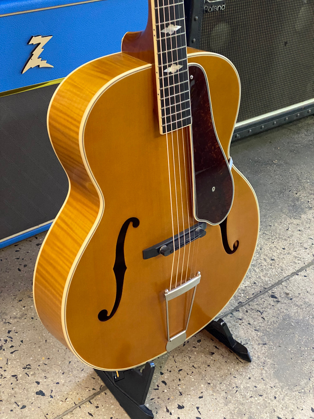 Epiphone 2016 Masterbilt De Lux w/case | Natural ***Pre Loved***