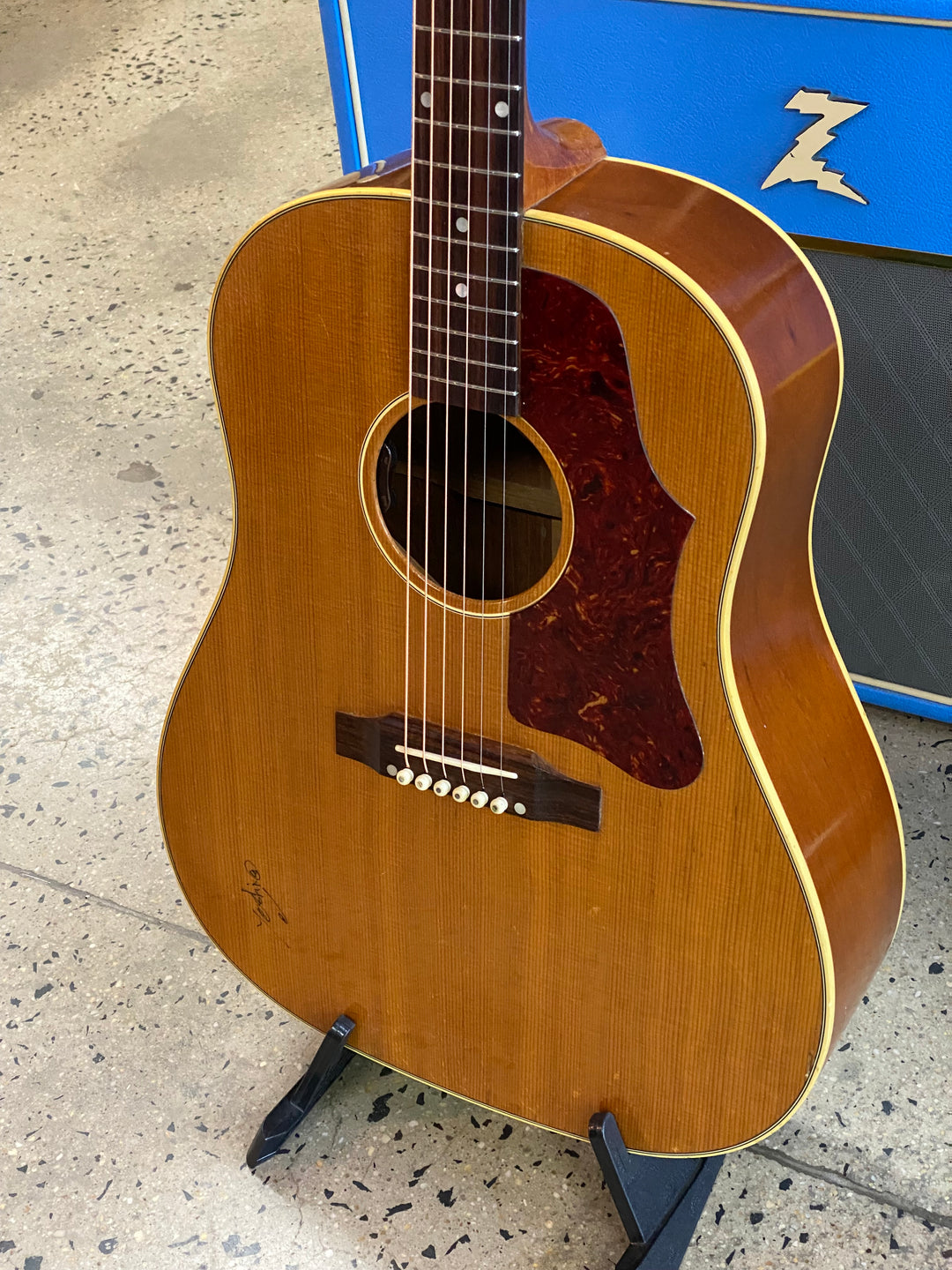 Gibson USA 2008 J-50 Acoustic Natural W/case ***pre loved***
