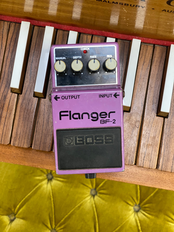 Boss 90s Made in Taiwan BF-2 Flanger ***pre loved***