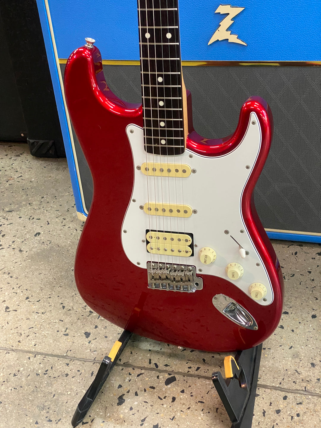 Fender MIJ 2012 HSS Stratocaster w/bag | Candy Apple Red ***pre loved***
