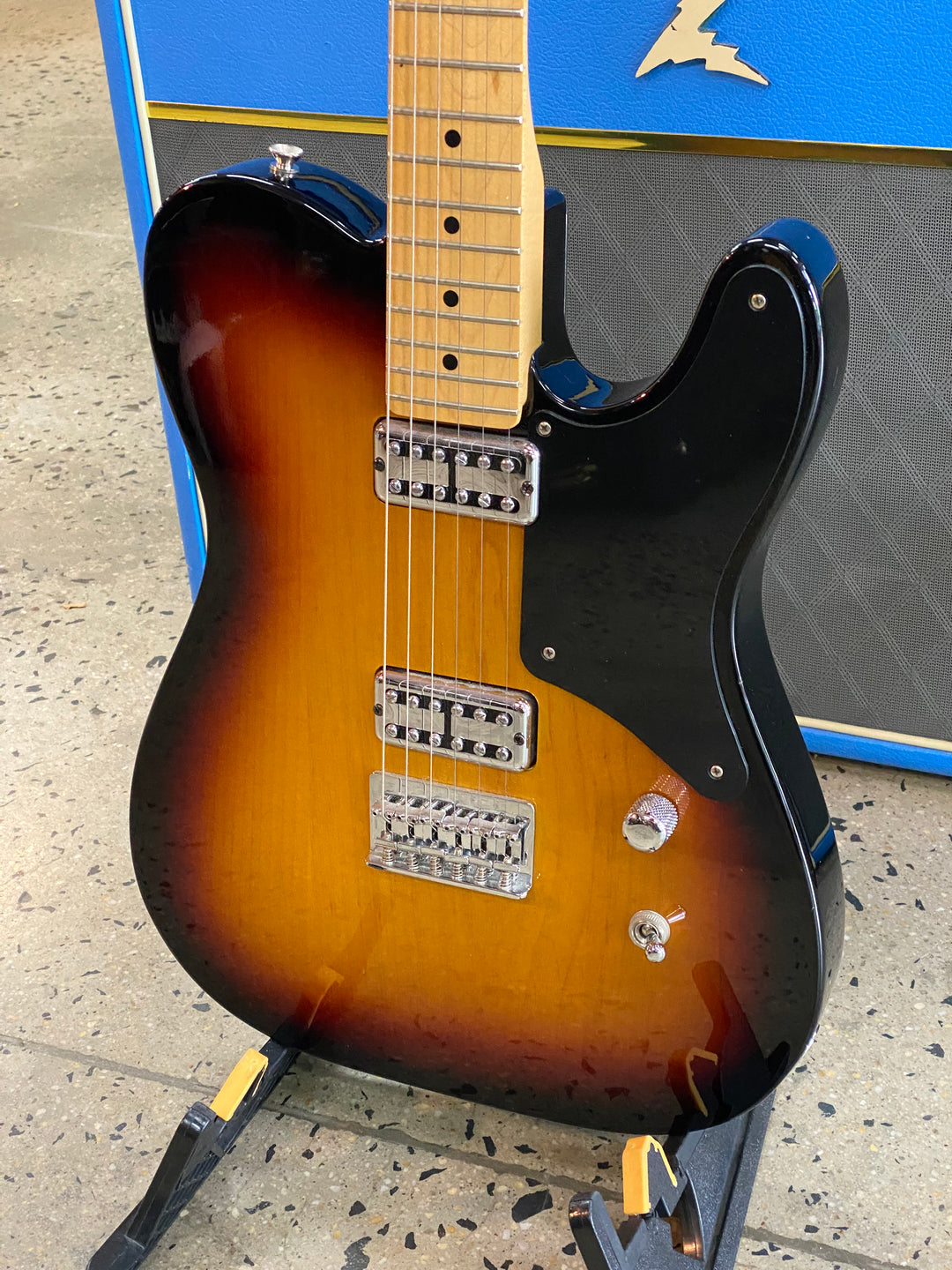Fender 2012 Cabronita Telecaster w/case | Sunburst ***pre loved***