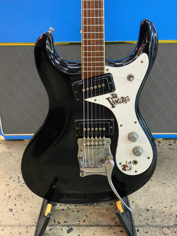 Mostrite Of California MIJ The Ventures w/bag | Black ***Pre Loved***