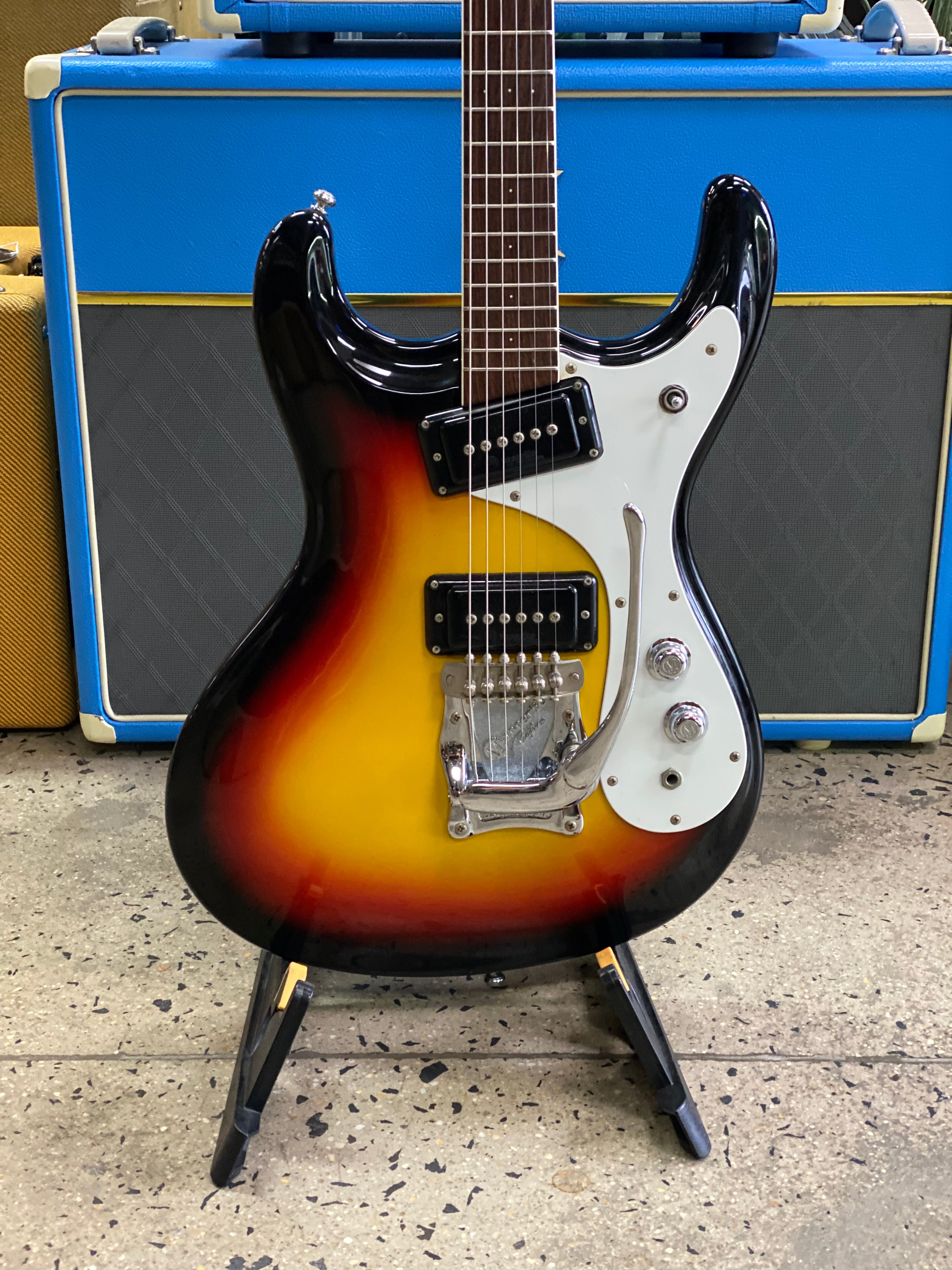 ジャンク扱い】Mosrite of California The Ventures Model