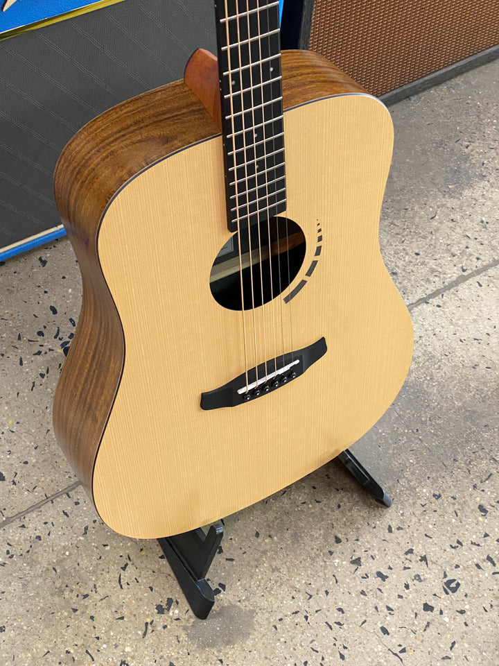 Tanglewood Metropolitan TM5 Dreadnought Koa Acoustic Guitar