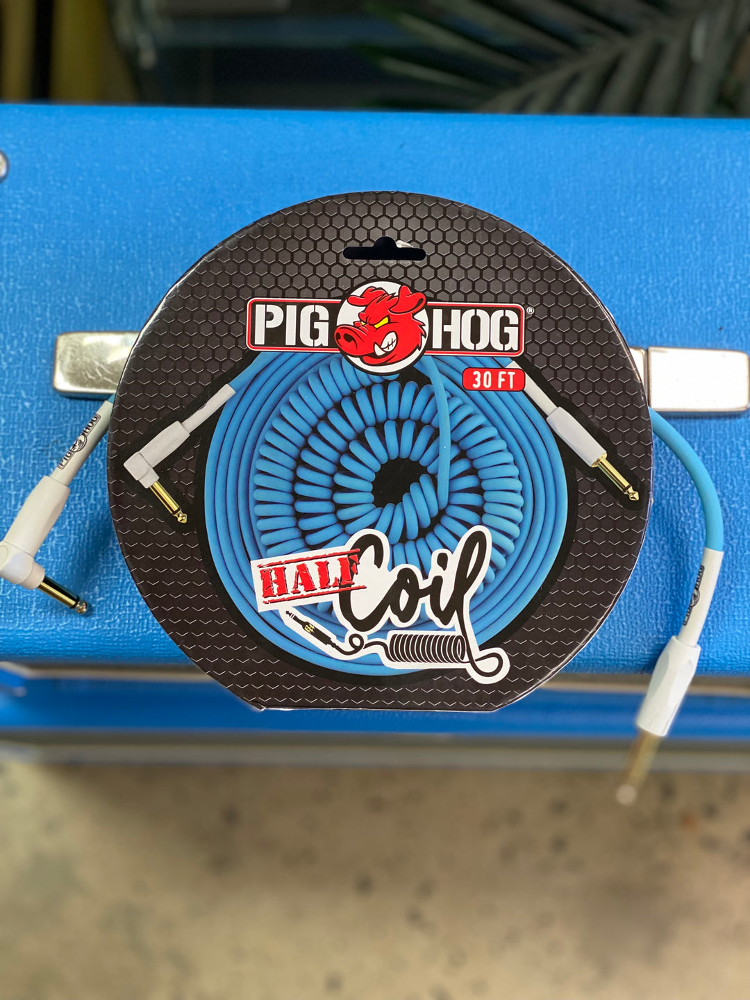 Pig Hog 'Half Coil' Instrument Cable 30ft | Daphne Blue