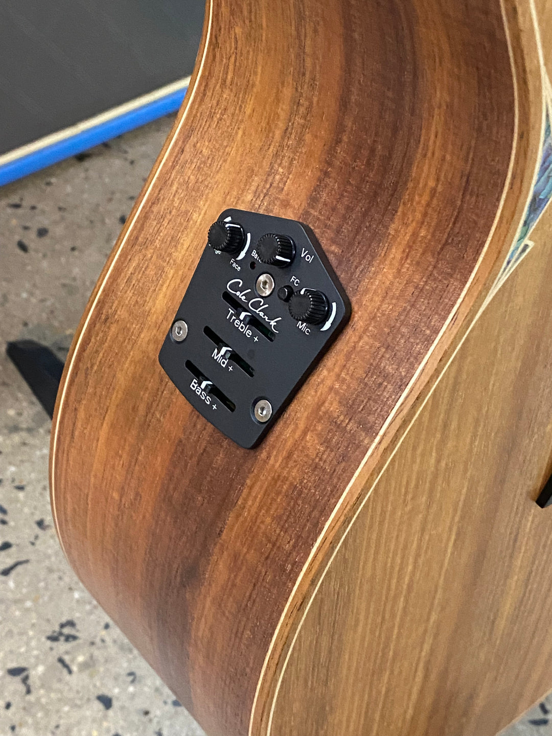 Cole Clark CCAN3EC-BLBL All Blackwood