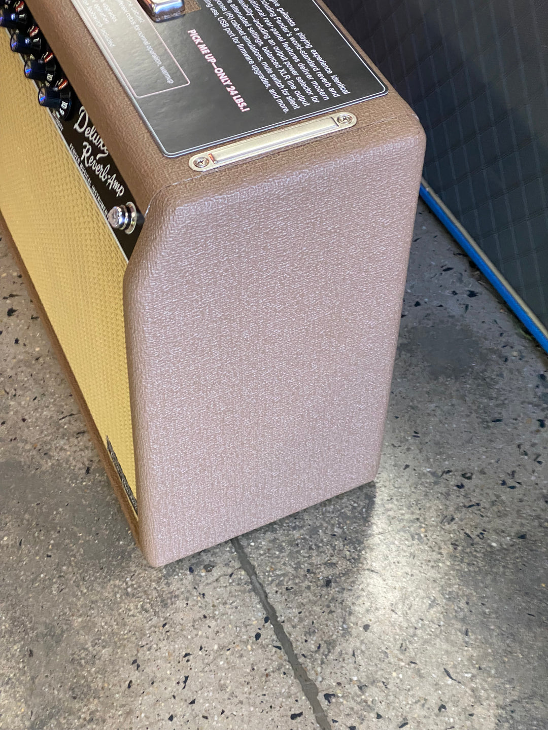 Fender FSR Tonemaster Deluxe Reverb Amplifier | Cocoa Nubtex