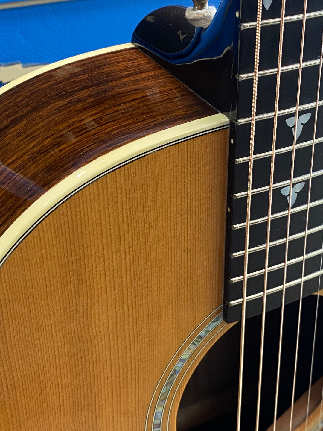 Gibson USA 1999 J-45 Rosewood Dreadnought Acoustic-Electric Natural W/Case ***Pre Loved***