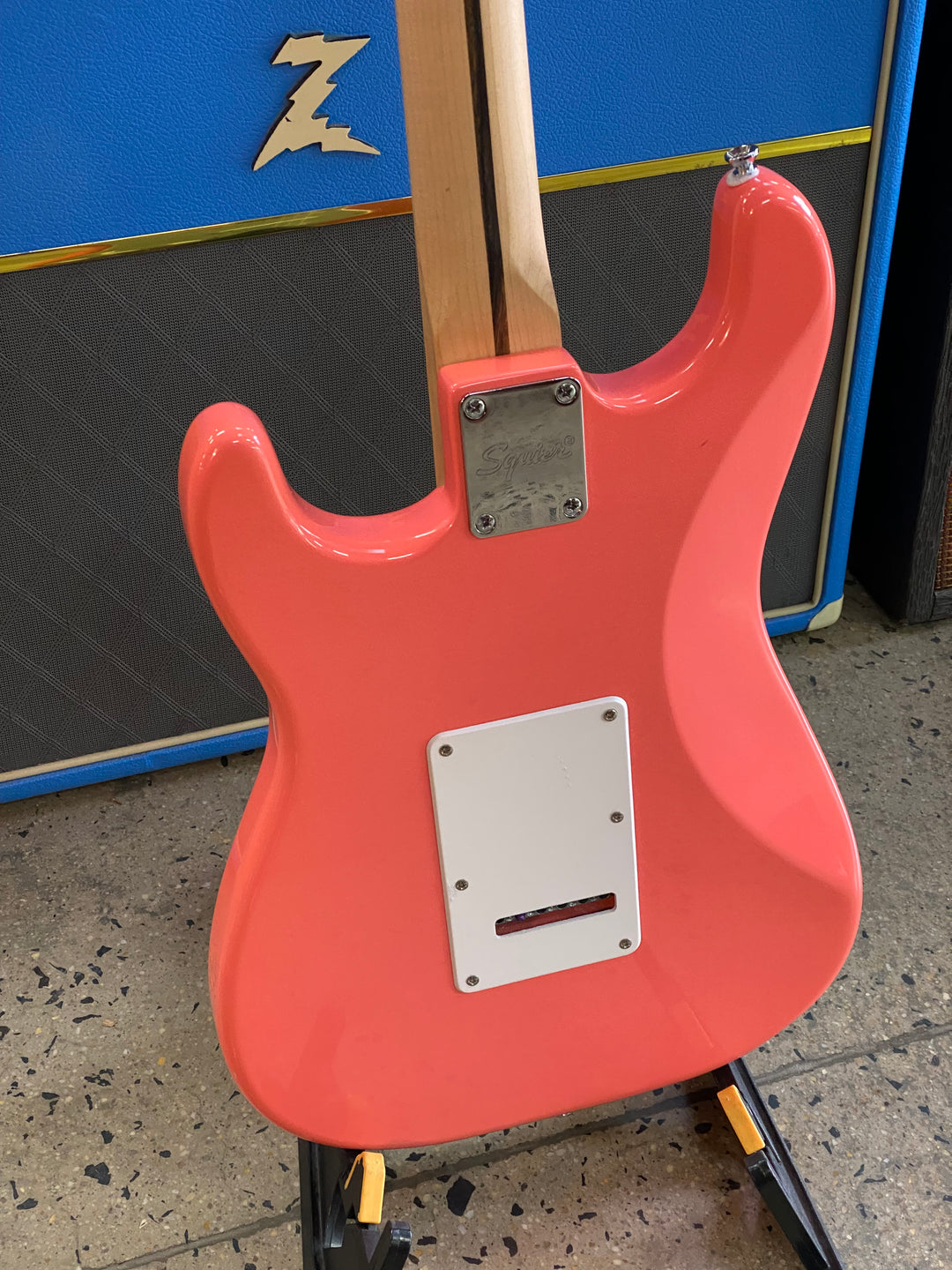 Squier Sonic Strat HSS | Tahitian Coral ***pre loved***