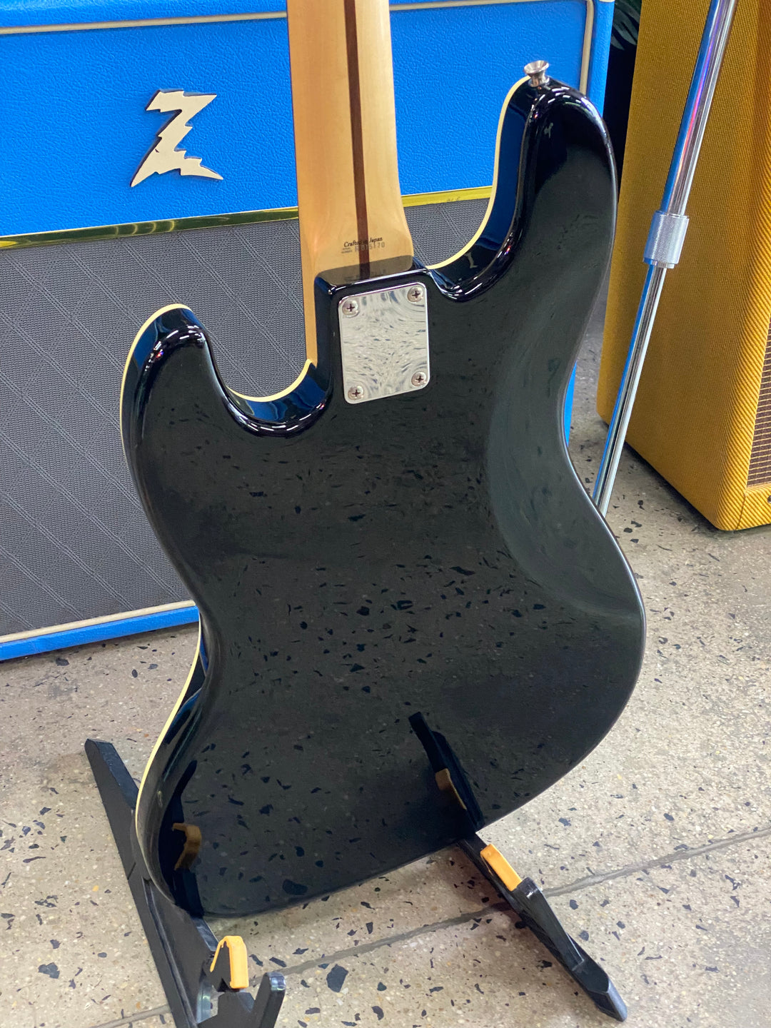 Fender CIJ 2004-05 Aerodyne Jazz Bass w/bag | Black ***pre loved***