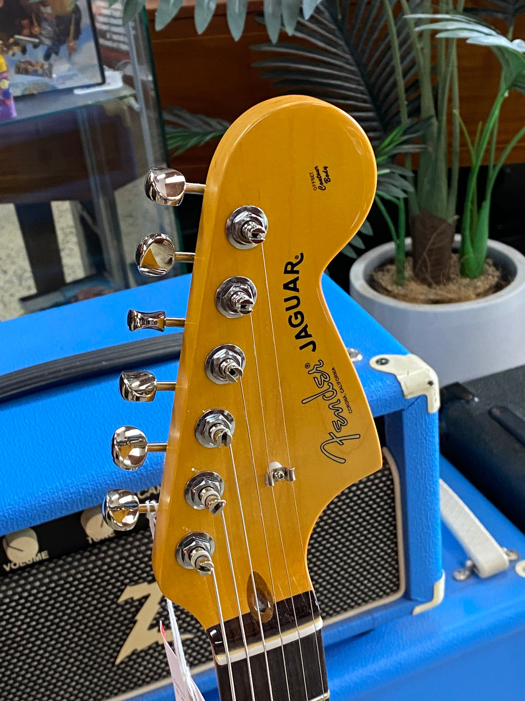 Fender American Professional Classic Jaguar | Faded Firemist Gold