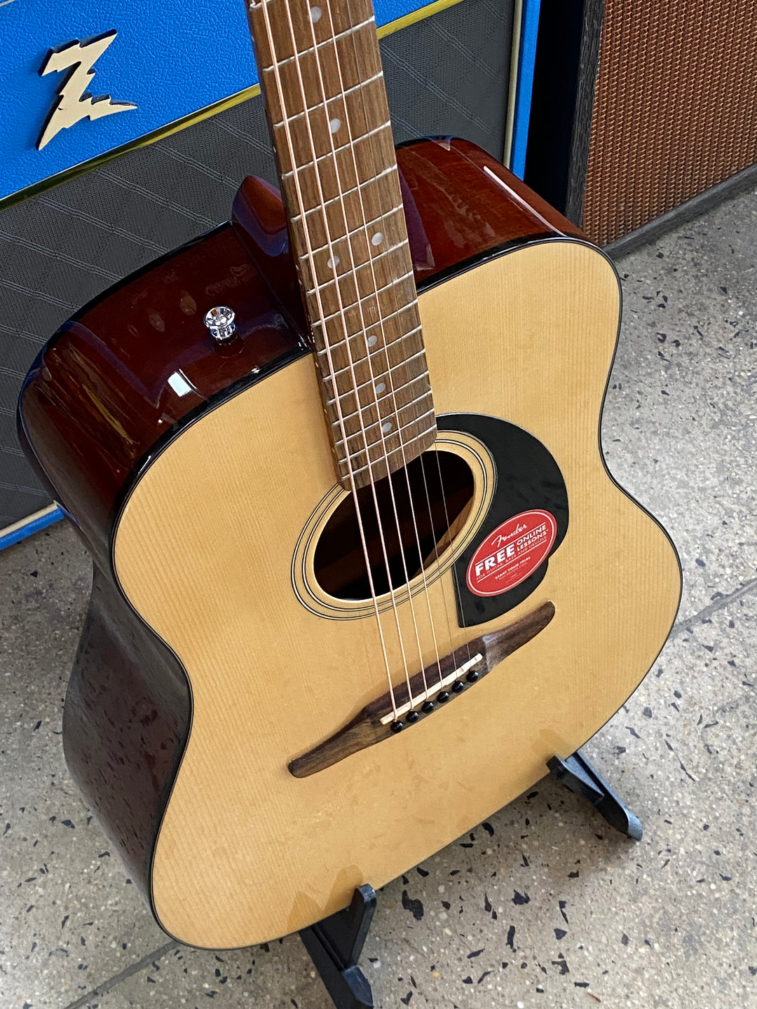 Fender California Standard Redondo Acoustic | Natural