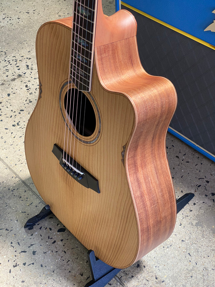 Cole Clark FL3EC Cedar of Lebanon Top, Blackwood back and sides