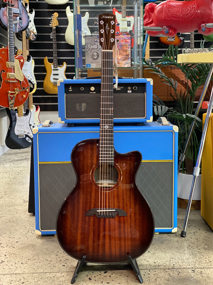 Alvarez Masterwork Folk 66CE | Shadowburst