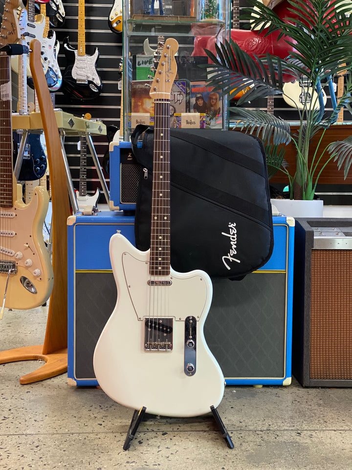 Fender 2021 MIJ Offset Telecaster w/bag | White ***pre loved***