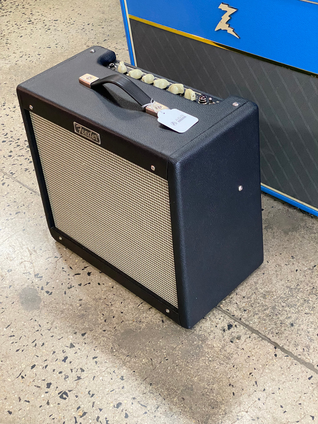 Fender Blues Junior IV 15w Amp w/fswitch ***pre loved***