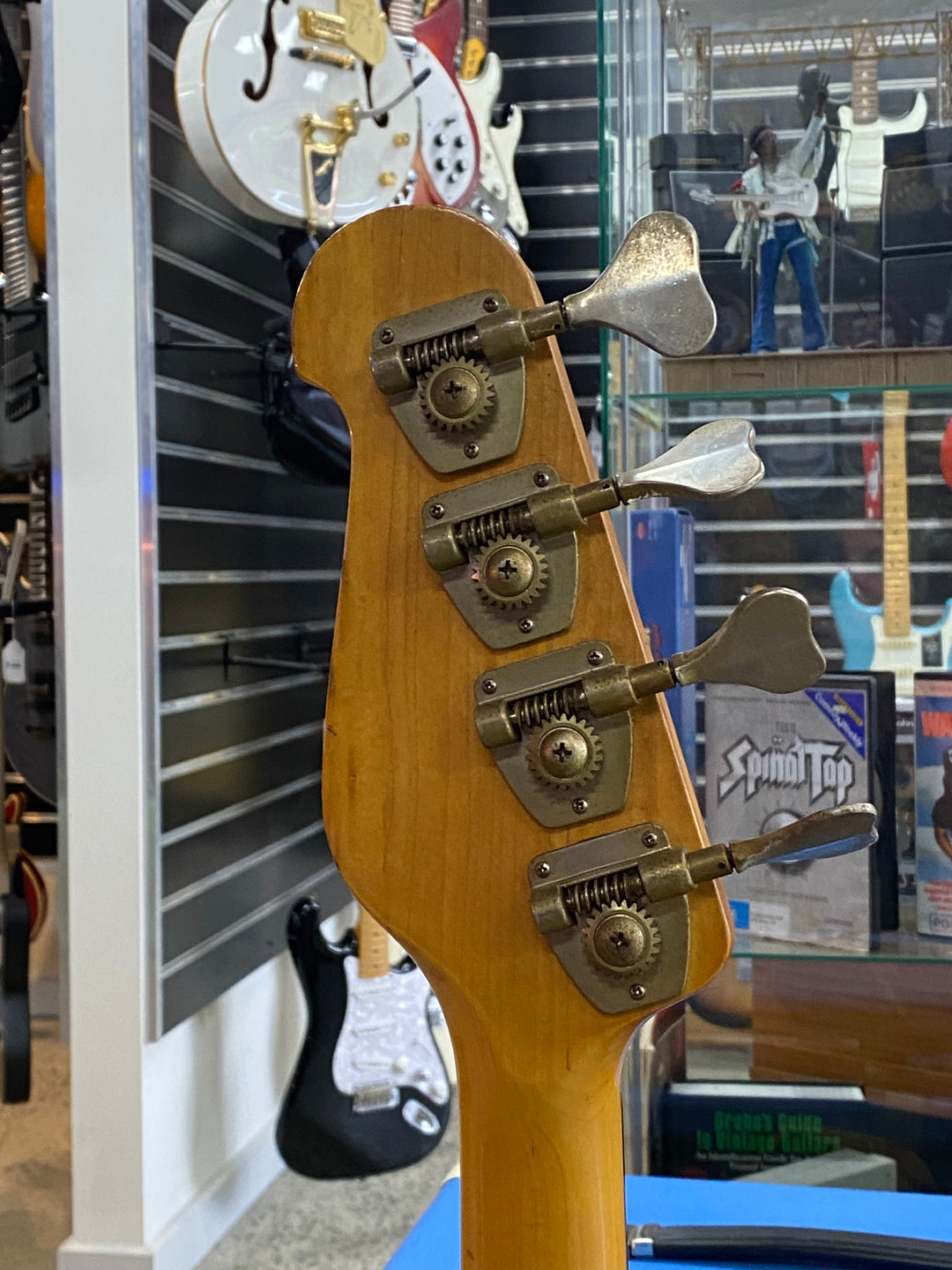 Yamaha MIJ 1981 BB-VI Broad Bass Sunburst W/bag ***pre loved***