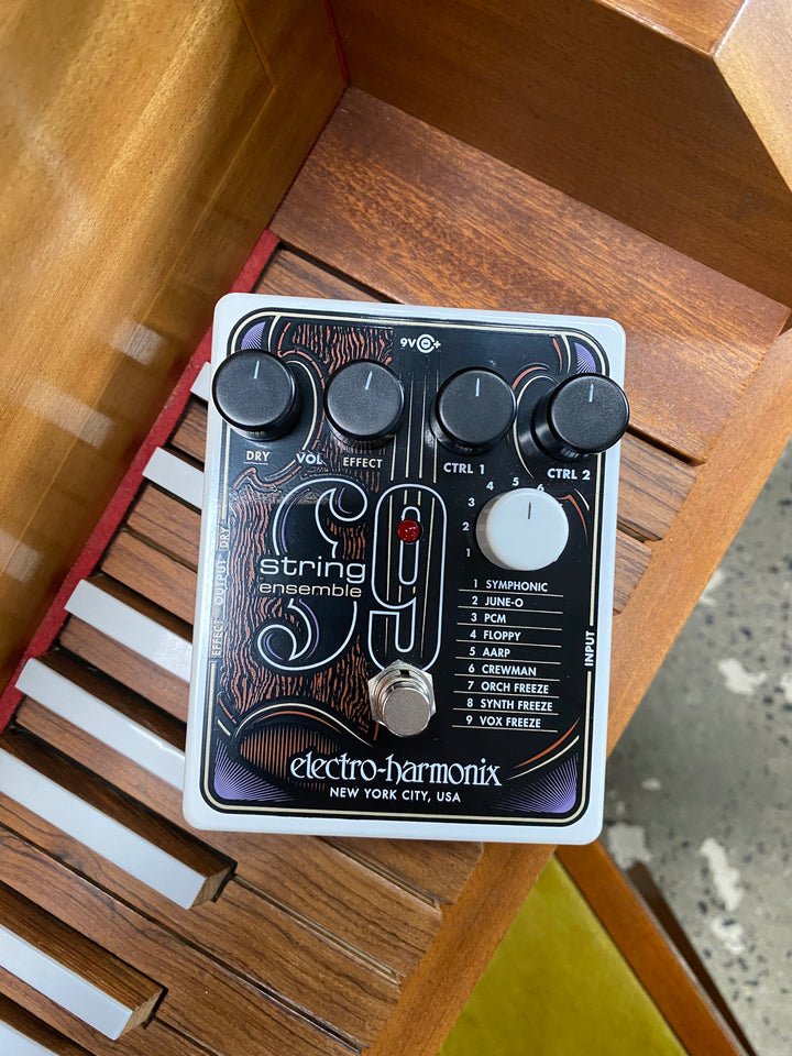 Electro Harmonix STRING9 String Ensemble Pedal W/box Power & Supply ***Pre Loved***