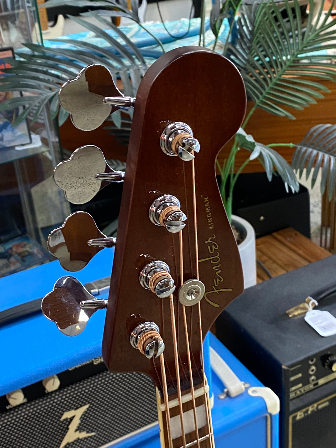 Fender 2024 Kingman Bass W/pickup Shaded Edge Burst ***pre loved***