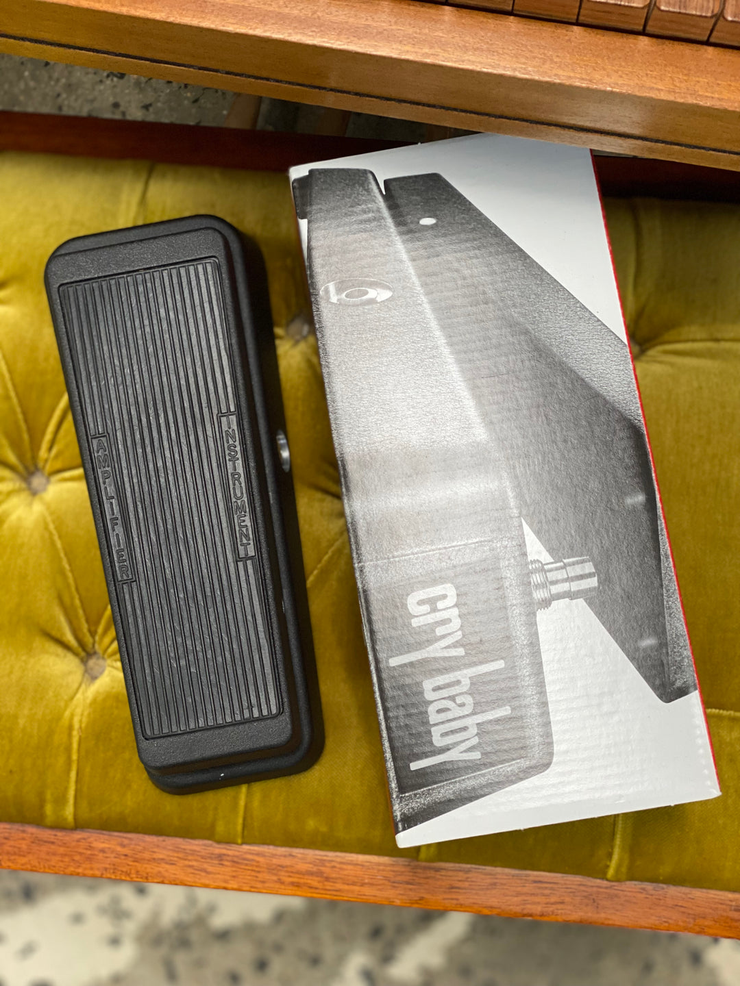 Jim Dunloip CB95 Cry Baby Wah w/box ***pre loved***