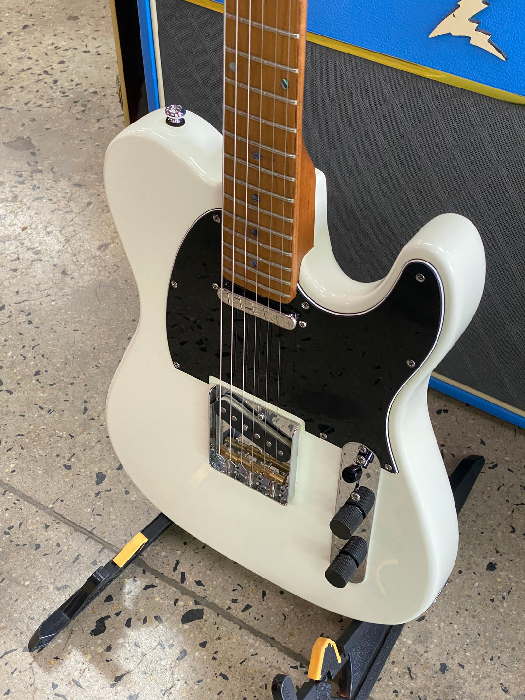 Sire T7 GEN 2 Larry Carlton Signature Antique White Roasted Maple Neck ***Pre Loved***