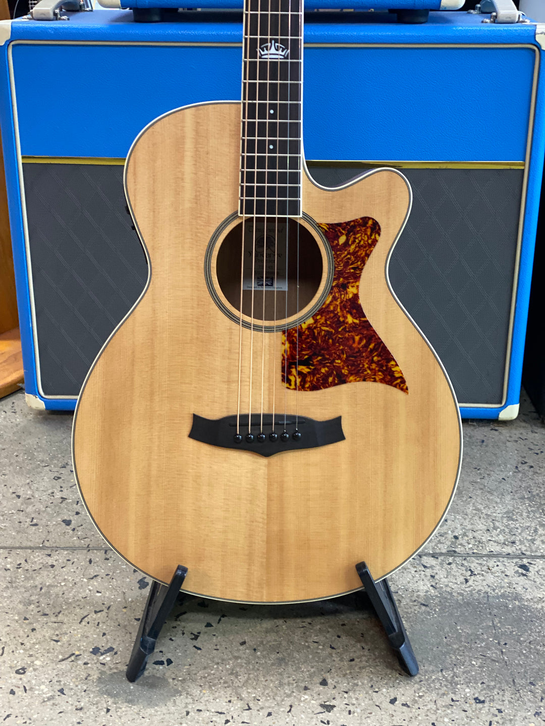Tanglewood Sundance TSP-45 wcase ***pre loved***