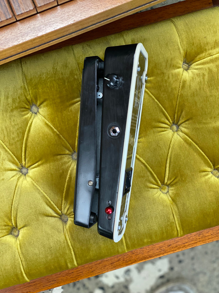 CAE MXC404 Wah Pedal ***pre loved***