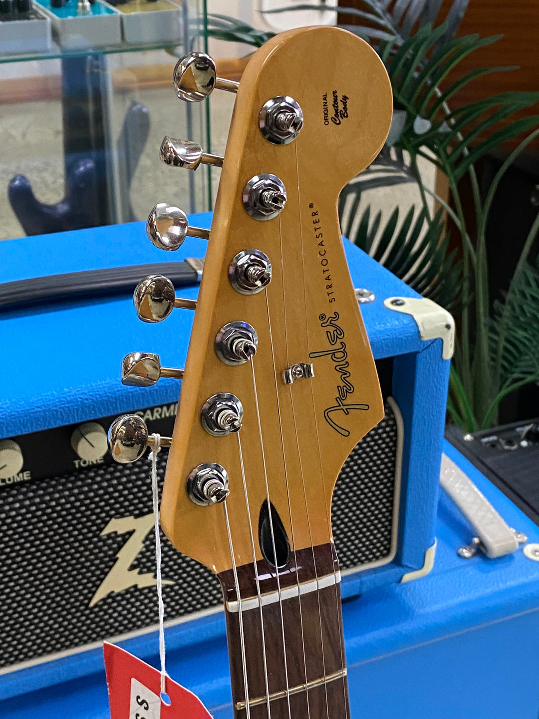 Fender  Player II Stratocaster® HSS, Rosewood Fingerboard, Coral Red