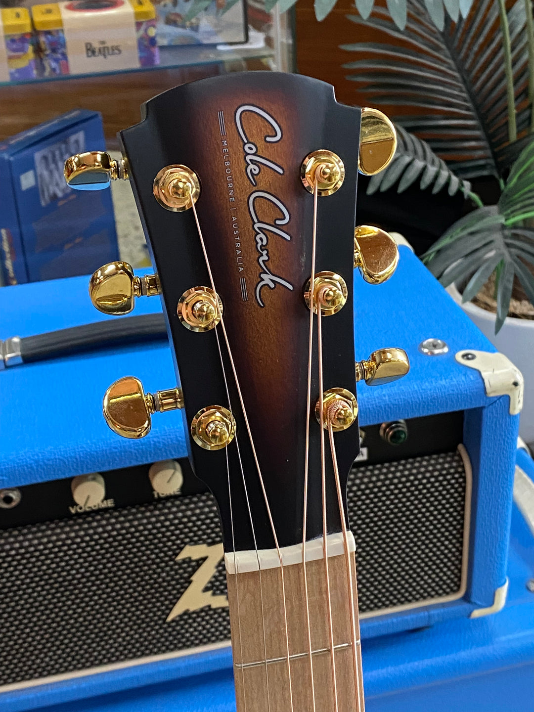 Cole Clark CCAN2EC LH All Blackwood Sunburst