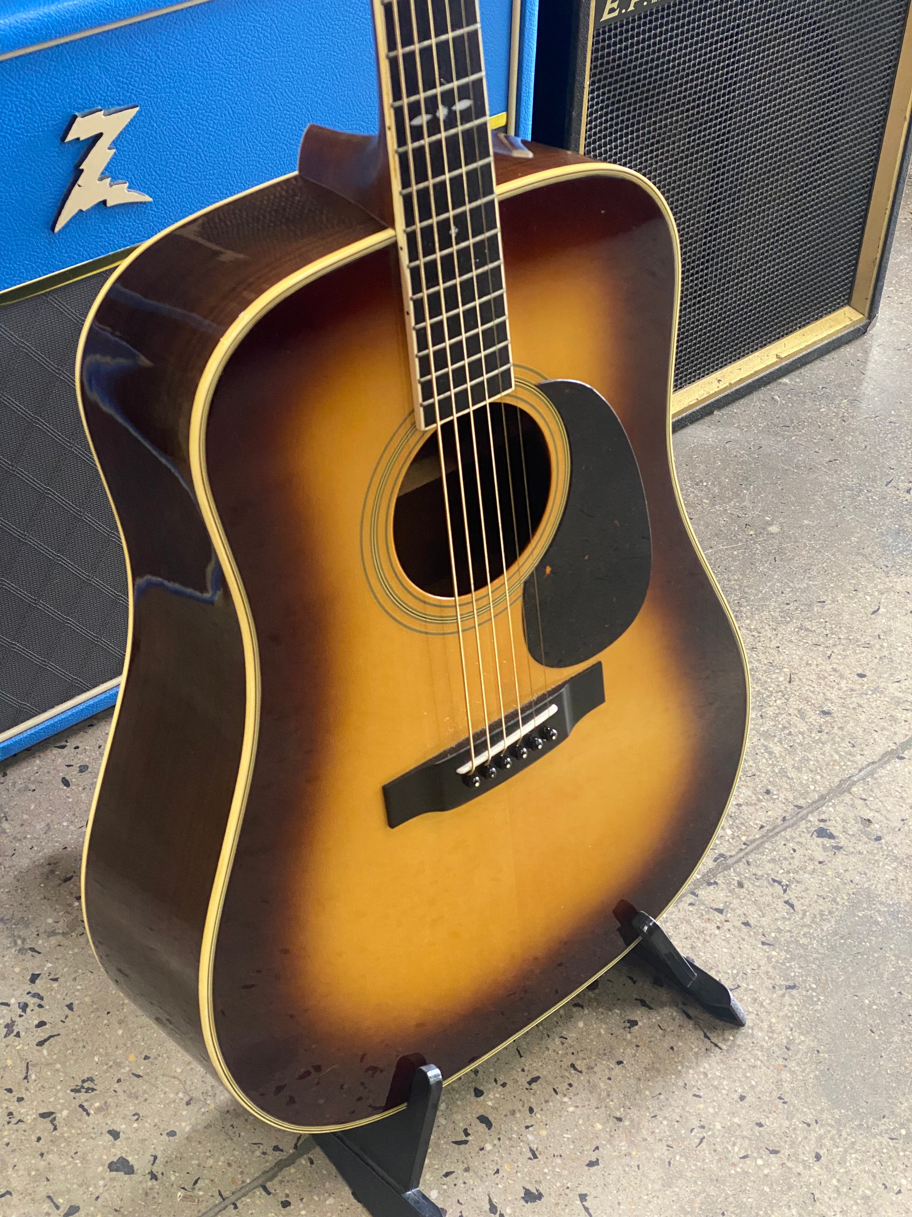 Tokai Cats Eyes MIJ CE-350 ST Dreadnought Sunburst W/case **Pre