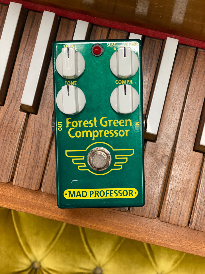 Mad Professor Forest Green Compressor w/box ***Pre Loved***