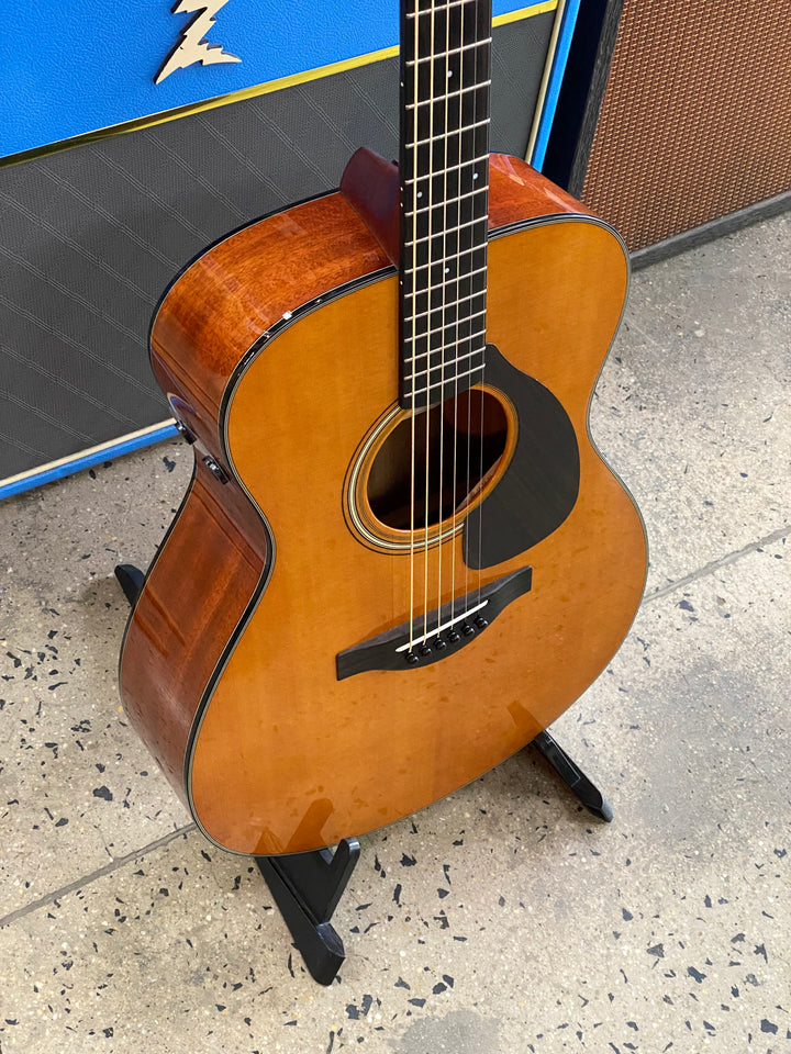Yamaha FSX5 Red Label Acoustic Electric wcase | Vinbtage Natural gloss ***pre loved***