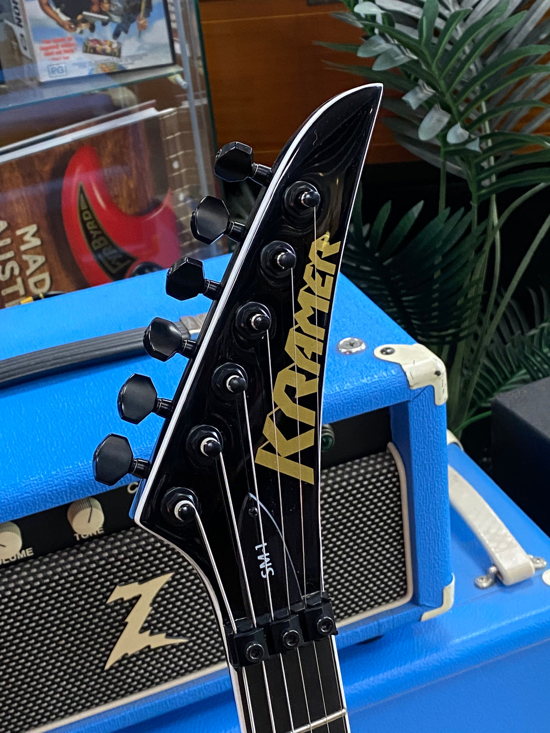 Kramer SM1 Electric w/Gator Case | Maximum Steel ***pre loved***