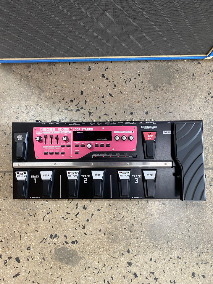 Boss RC-300 Loop Station W/power Supply ***Pre Loved***