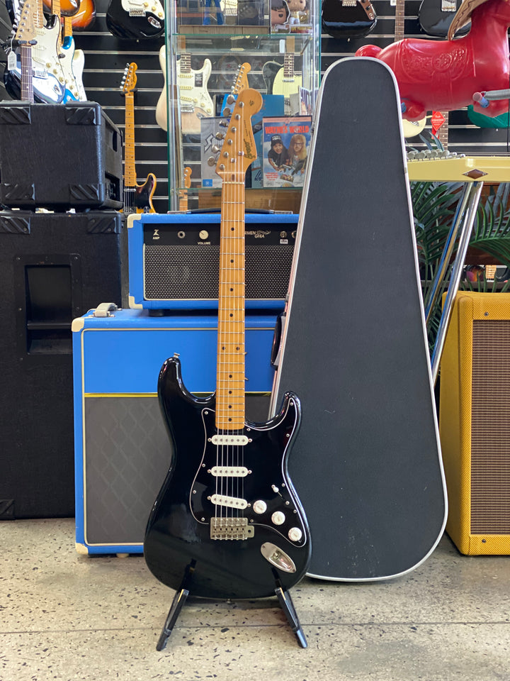 Greco 1980 SE-380 Strat Style Guitar w/case | Black ***Pre Loved***