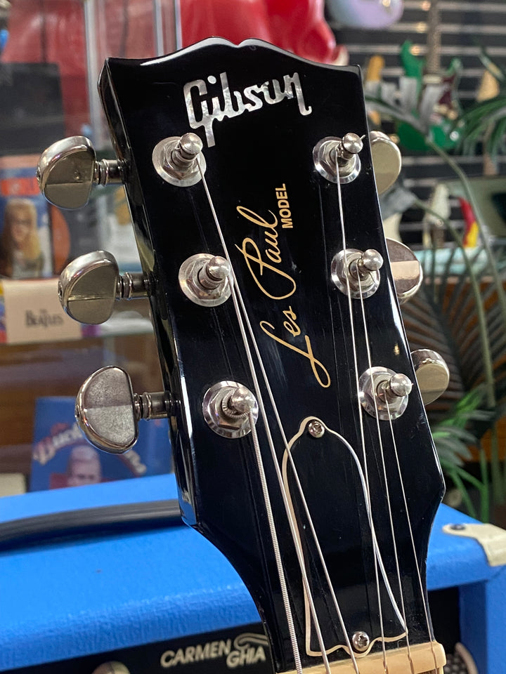 Gibson 2020 Les Paul Classic in Ebony W/case ***Pre Loved***