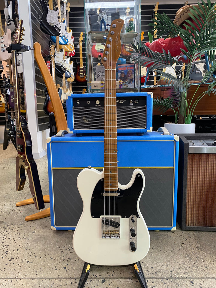 Sire T7 GEN 2 Larry Carlton Signature Antique White Roasted Maple Neck ***Pre Loved***