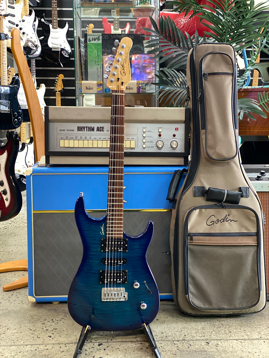 Godin Freeway Classic w/bag | Blue ***pre loved***