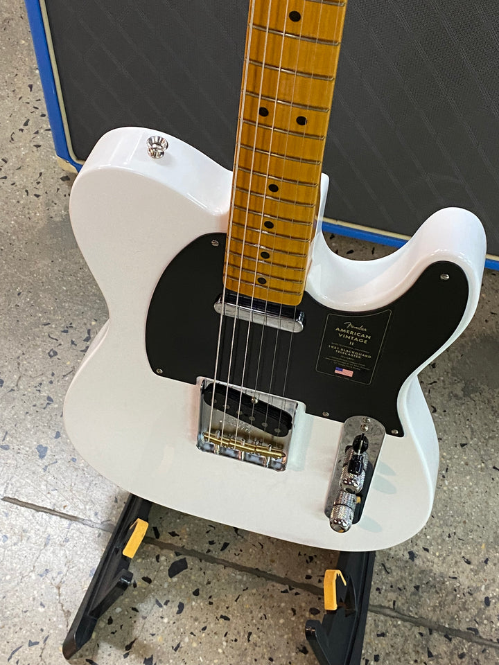 Fender American Vintage II Limited Edition 1951 Telecaster  | Prototype White