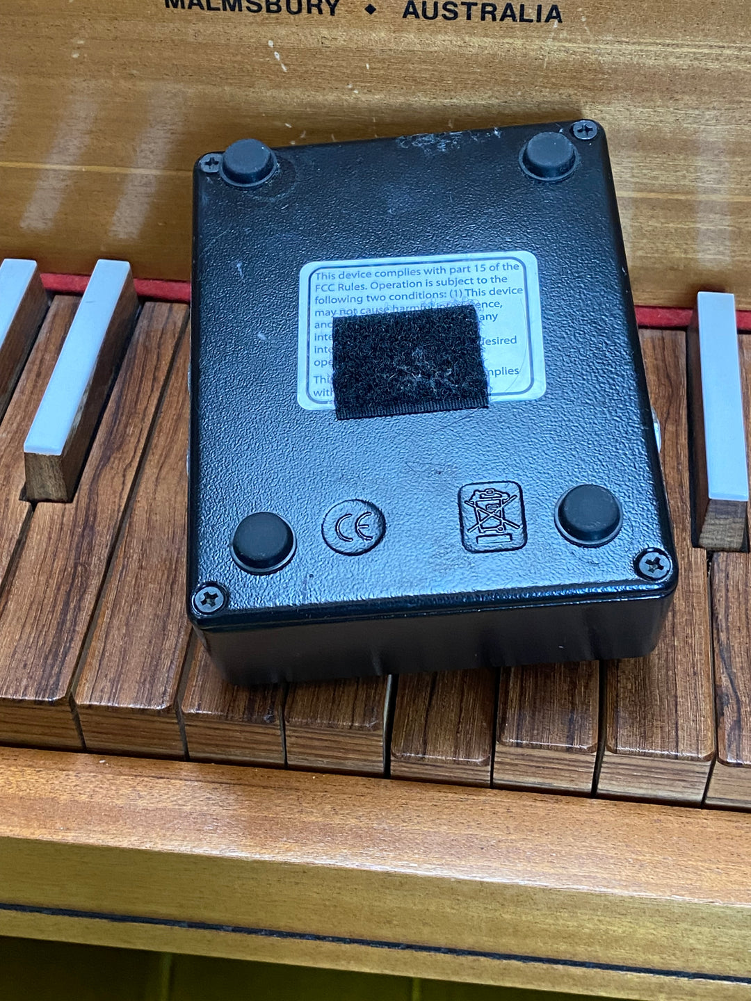 EHX Good Vibes Modulator Pedal w/power supply ***Pre Loved***